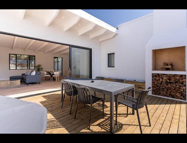 3 BEDROOM HOUSE FOR SALE IN BEACH ESTATE